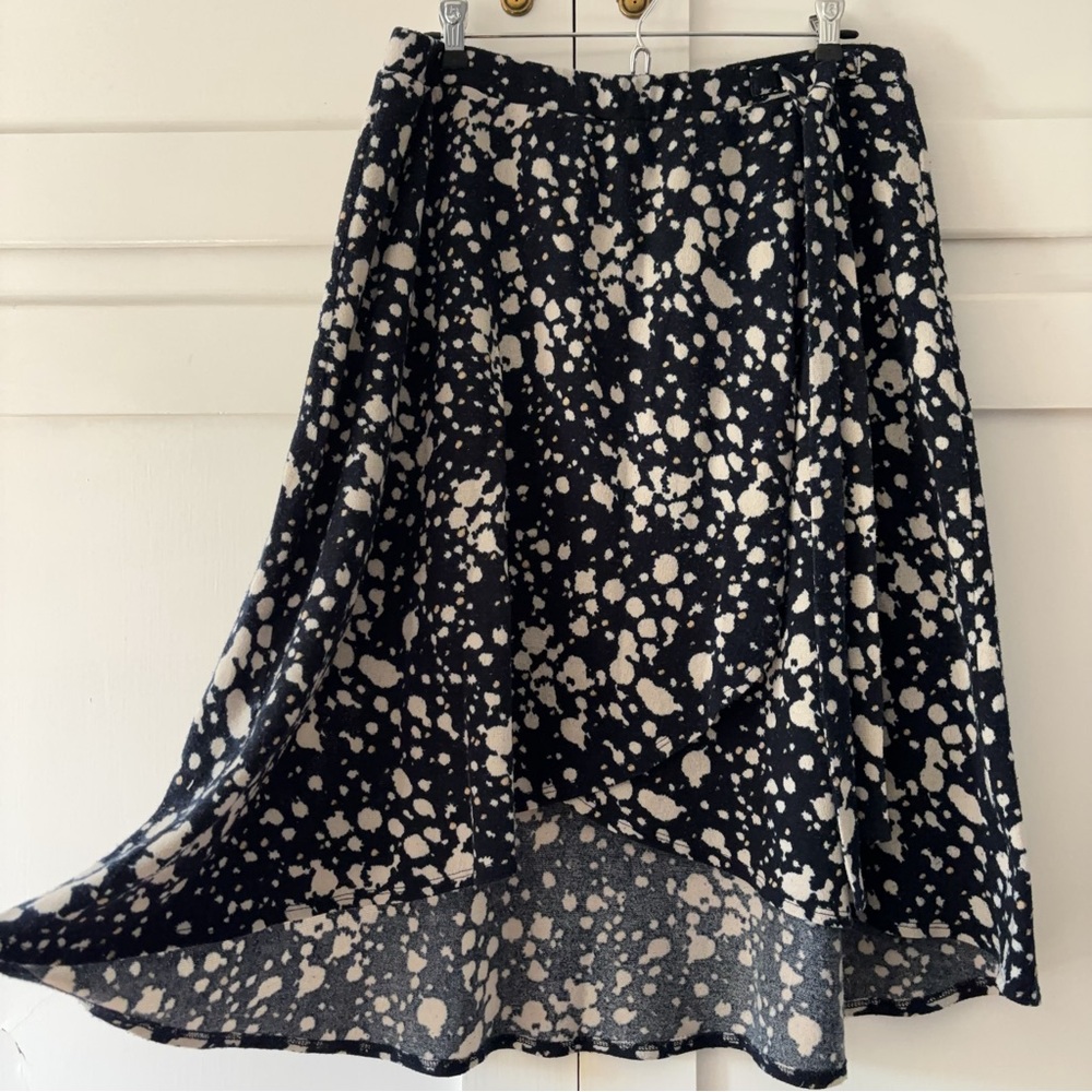 🌟 Anthro Maeve asymmetrical skirt